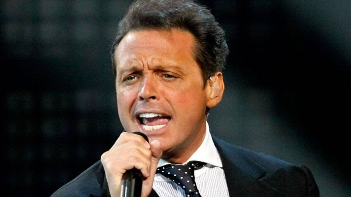 El cantante mexicano Luis Miguel