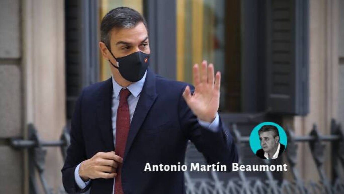 Sánchez, entrando al Congreso