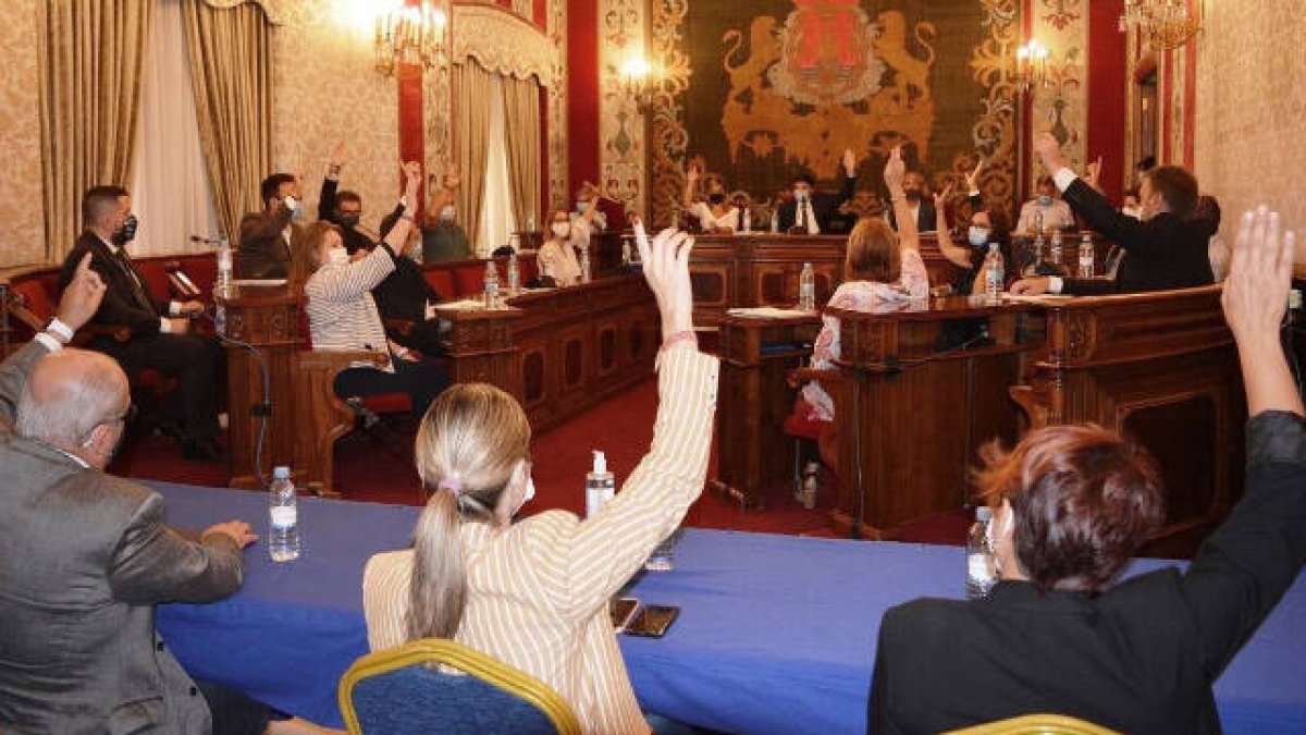 El 5 de noviembre el equipo de gobierno de Alicante se someterá a fiscalización por parte de la oposición