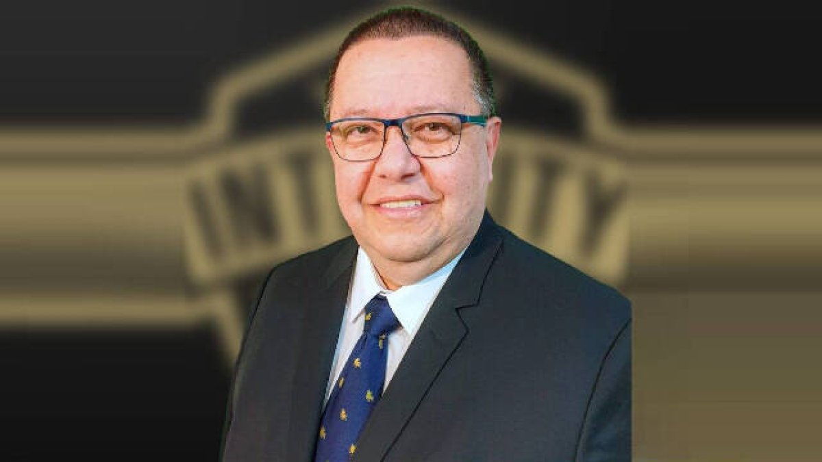 Teddy García, periodista alicantino de origen argentino, ha fallecido este sábado a los 60 años de edad