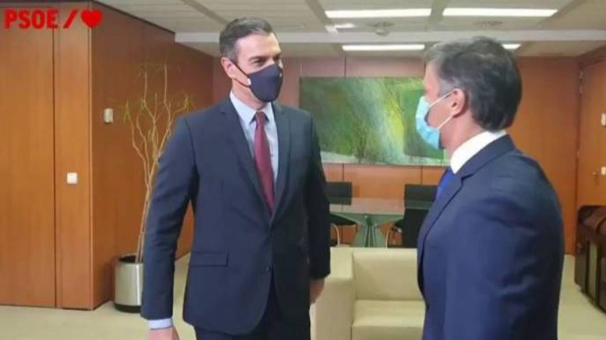 Sánchez, este martes en Ferraz con Leopoldo López.