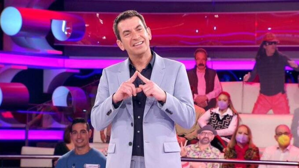 La nostalgia de Arturo Valls al despedirse de un gran personaje de ¡Ahora Caigo!