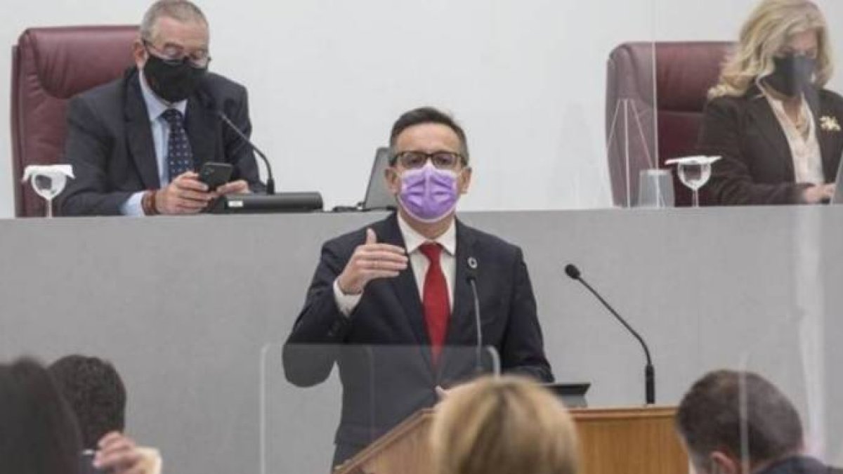 Diego Conesa, el día del debate de la moción de censura en Murcia.