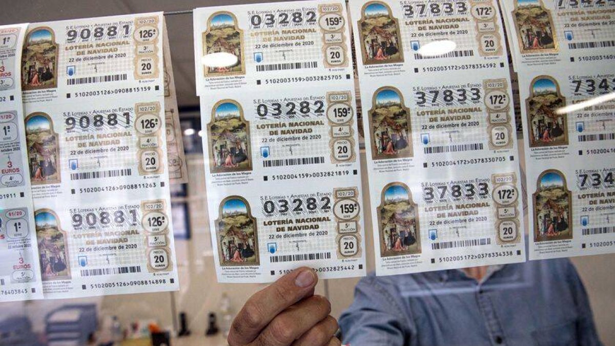 El Coronavirus deja la venta de participaciones de Lotería a la mitad