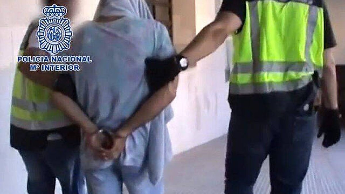 Los agentes de la Policía Nacional han detenido al autor del ataque machista / FOTO de archivo