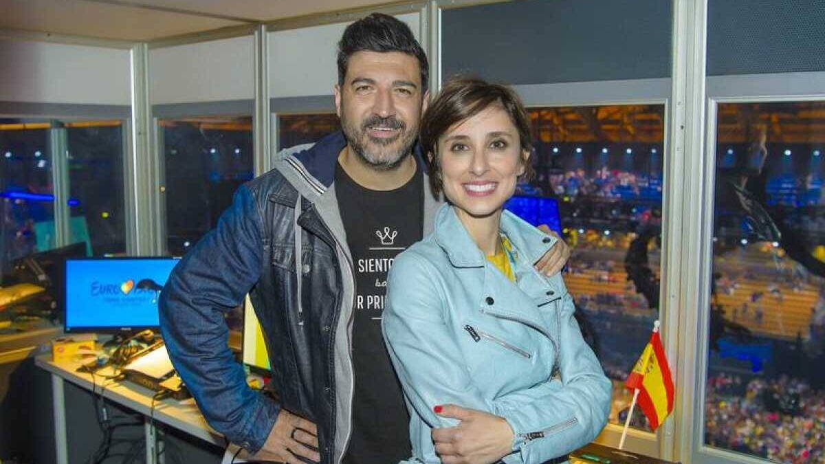 Tony Aguilar y Julia Varela