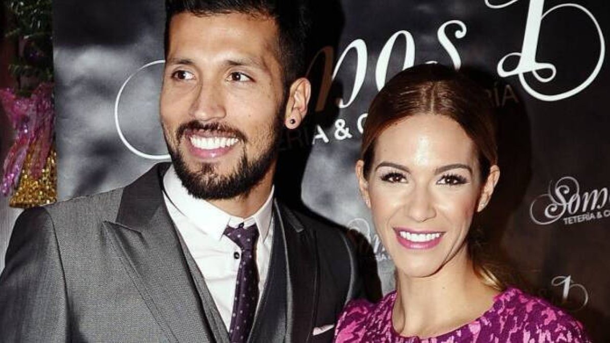 Ezequiel Garay y su esposa, Tamara Gorro.