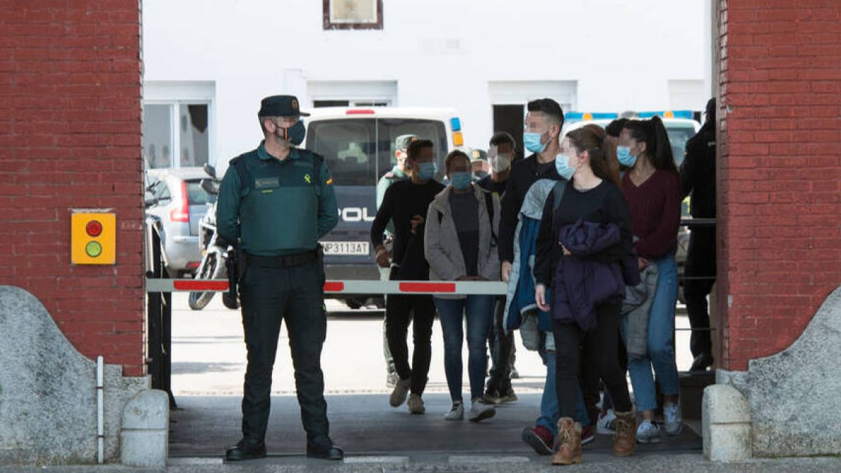 Cataluña empezó la vacunación por orden judicial