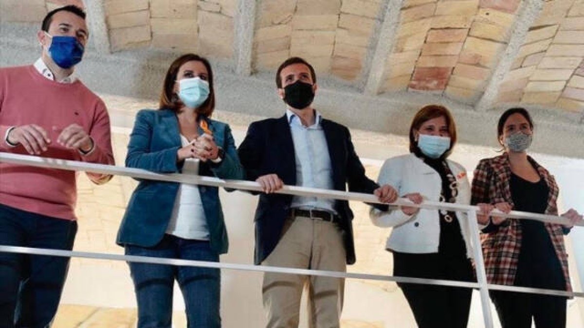 Casado inaugura la sede del PP de Valencia