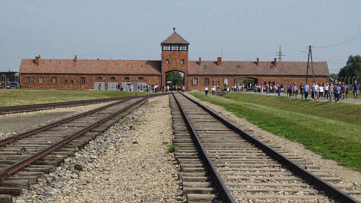 Que vienen los nazis