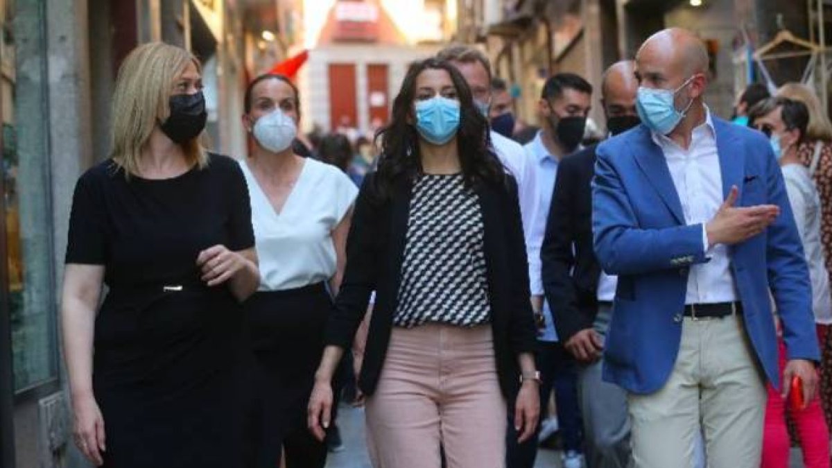 Arrimadas, en un paseo por Toledo.