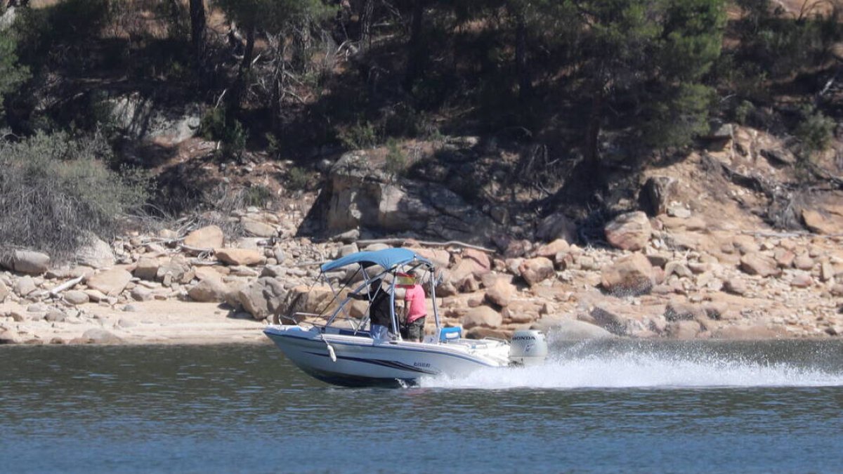 La niña desapareció el pasado martes en el Pantano de San Juan.