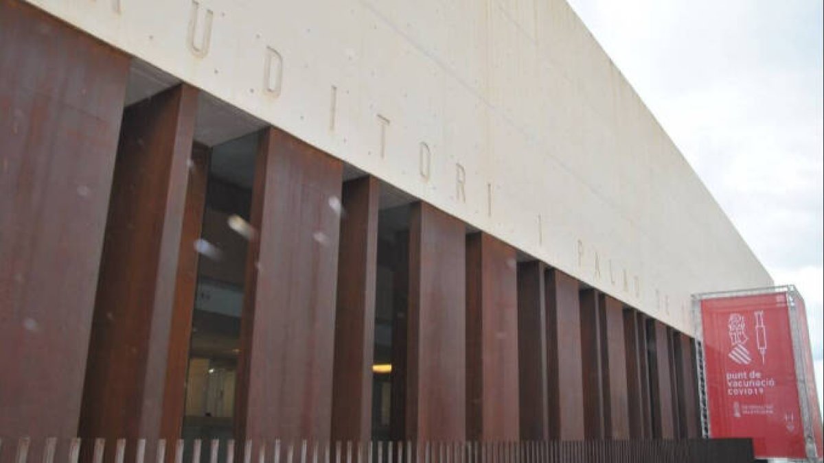 Punto de vacunación masiva del Auditorio y Palacio de Congresos de Castelló