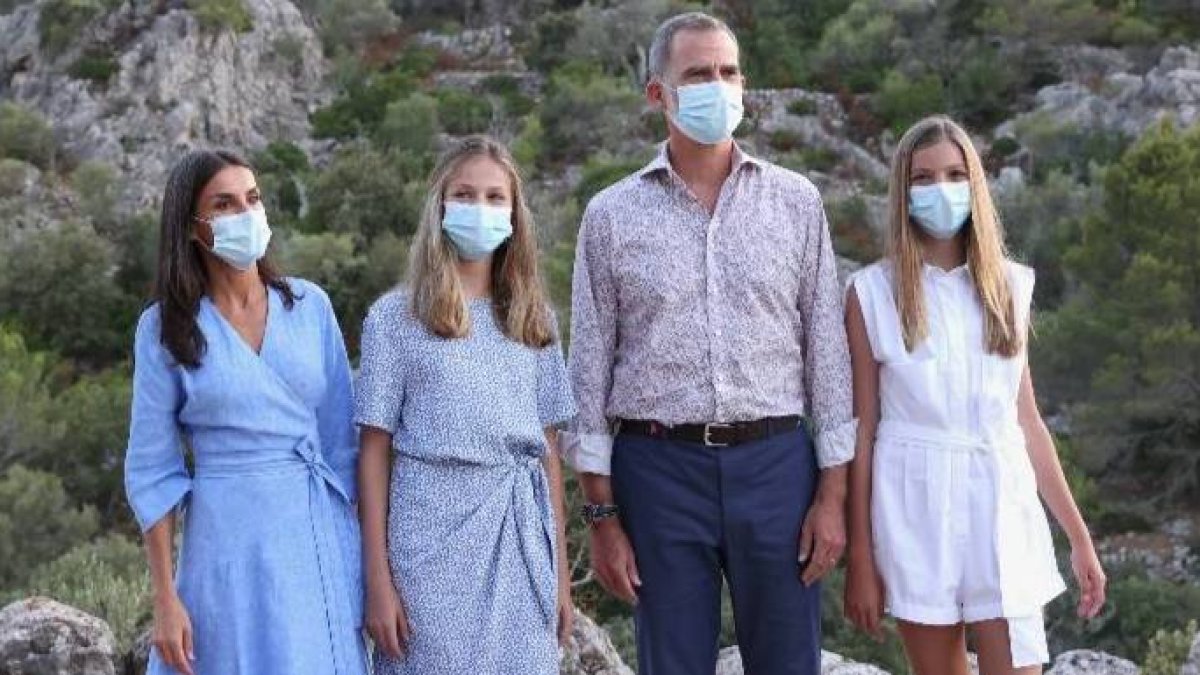 Los Reyes y sus hijas, este miércoles en Baleares.