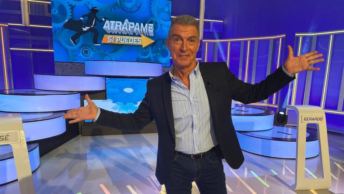El programa 'Atrápame si puedes' conducido por Manolo Sarriá en Canal Sur