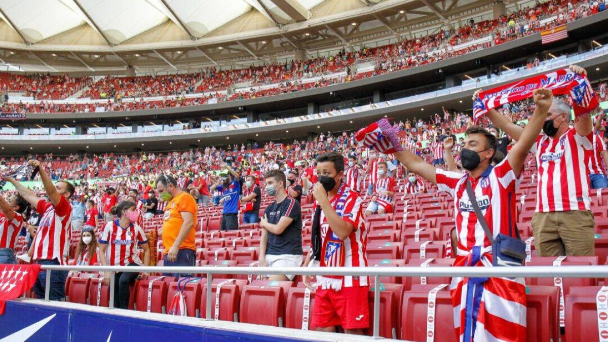 Sanidad amplía el aforo en los estadios y pabellones