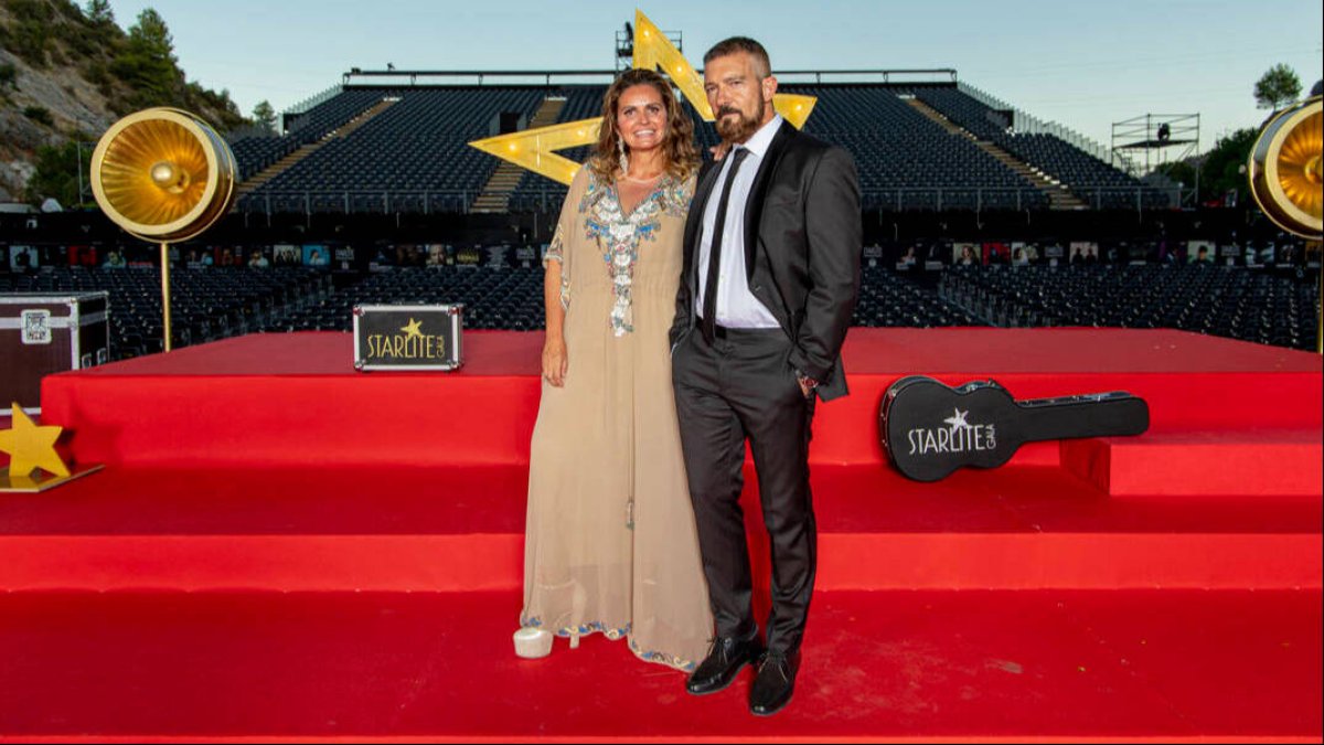 Sandra García-Sanjuan y Antonio Banderas