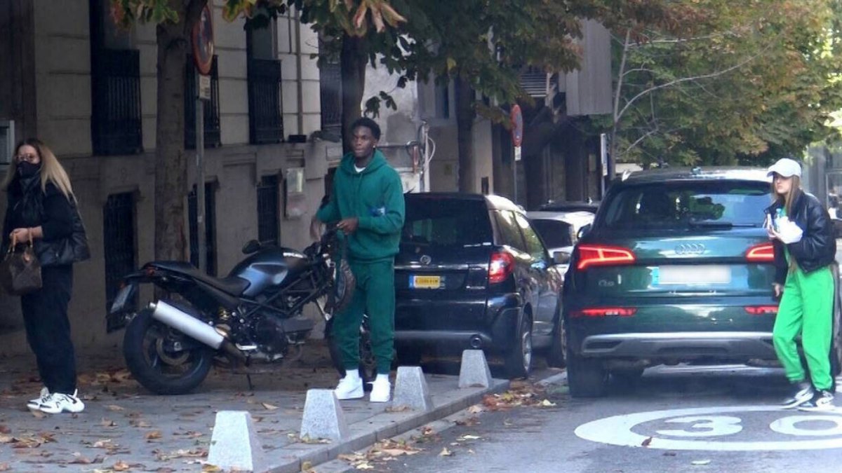 María José Campanario junto su hija Juls y el novio de ésta, Álex Balboa.