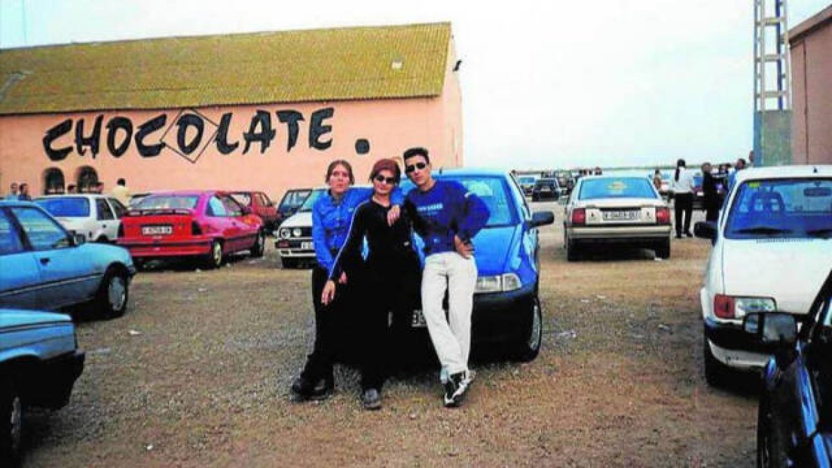 Imagen de la discoteca Chocolate en los 90 en la Ruta de Bakalao