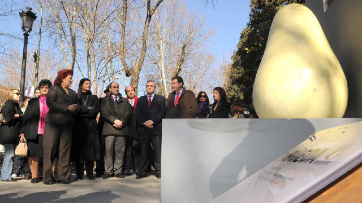 La escultura monumental de Gerardo Rueda, 
