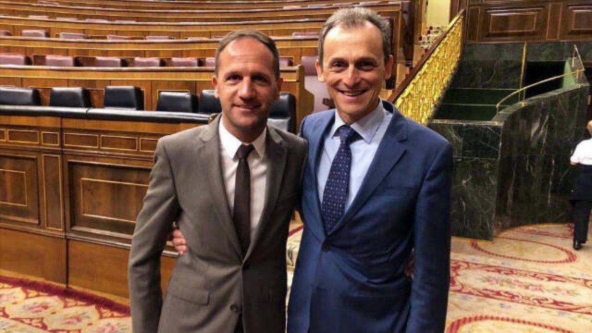 Lázaro Azorín con Pedro Duque