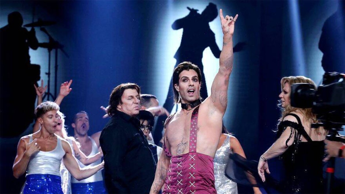 Rasel se impone en la explosiva primera gala de 'Tu cara me suena 9'
