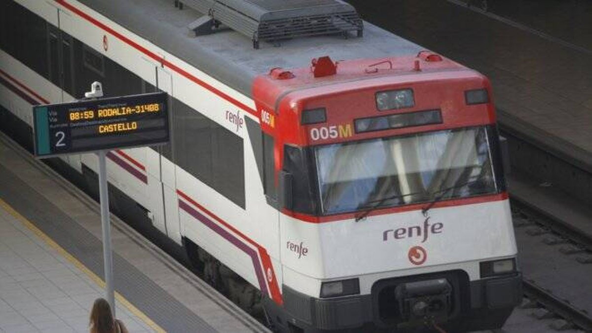 Renfe indemniza los retrasos en Cercanías pero deja fuera las cancelaciones