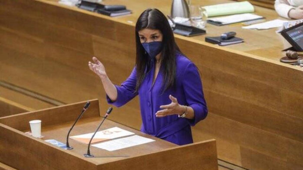Ruth Merino, síndica ya de Cs