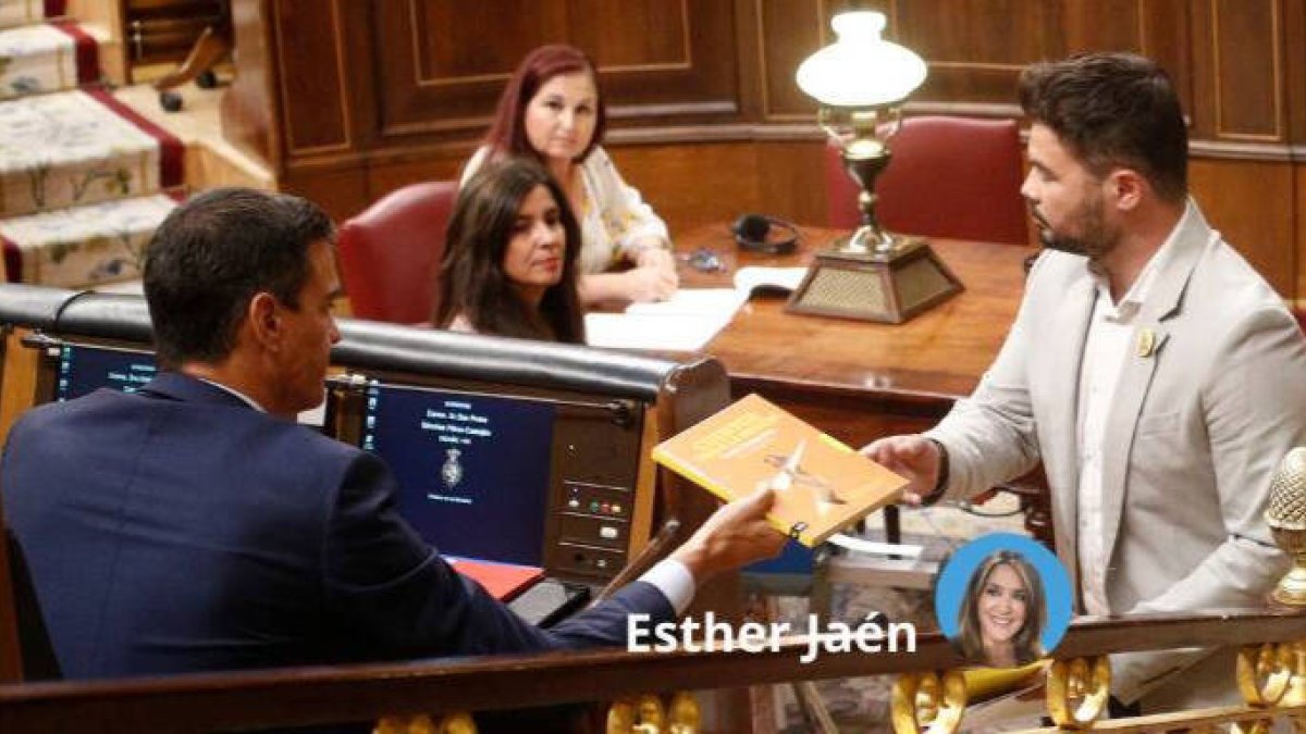 Pedro Sánchez y Gabriel Rufián en la investidura del primero