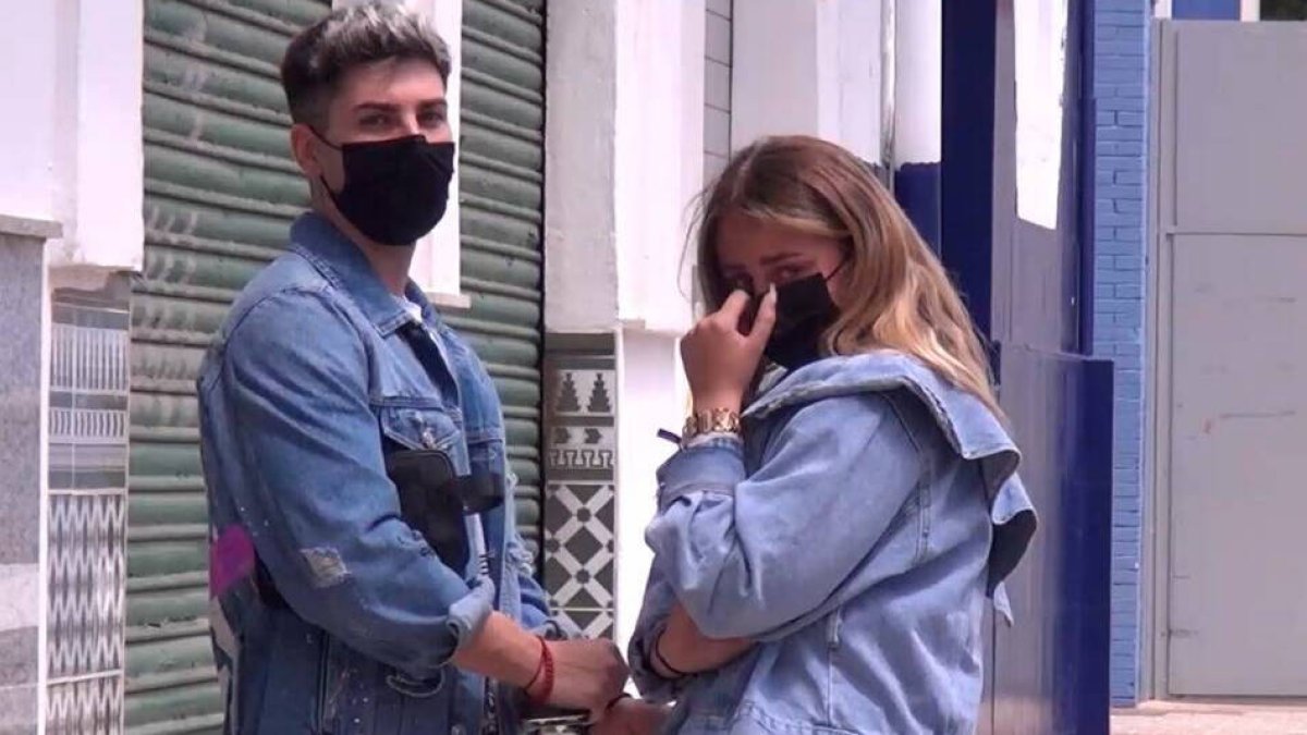 Manuel Bedmar y Rocío Flores.