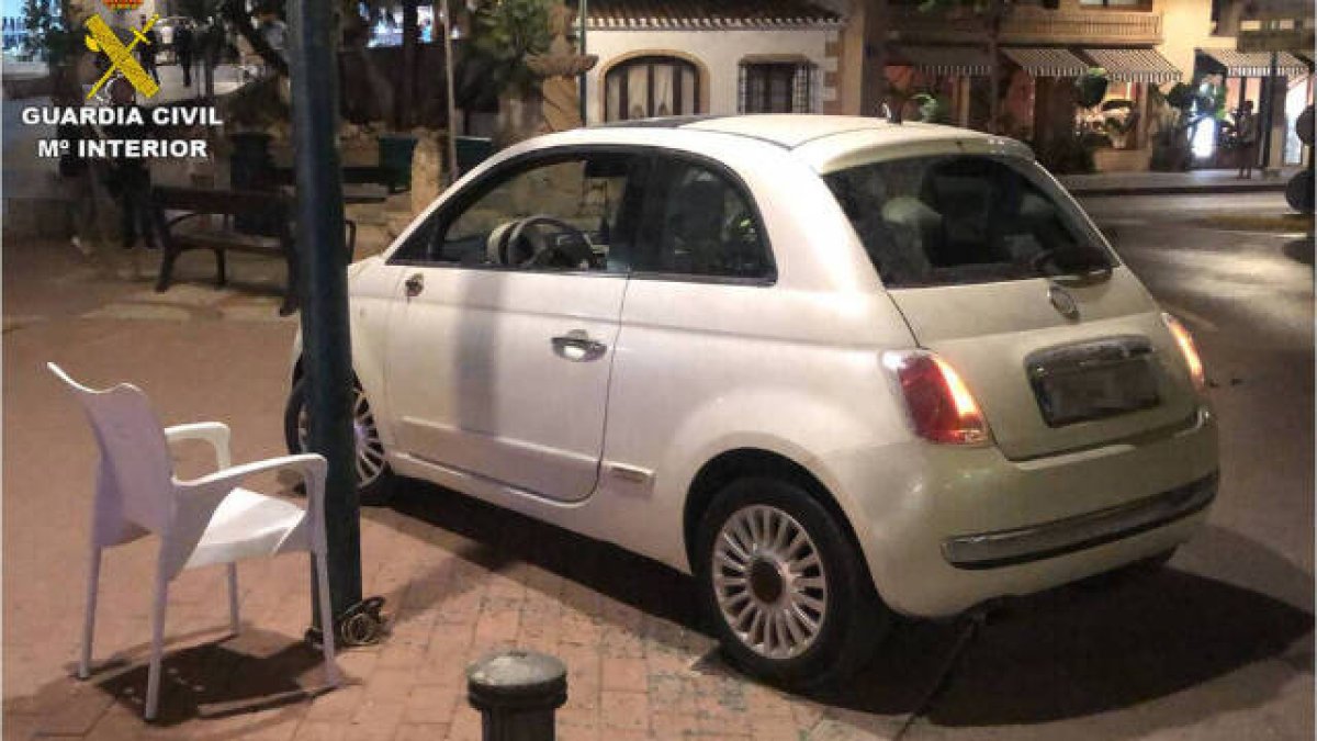 Los agentes retuvieron el vehículo tras el incidente