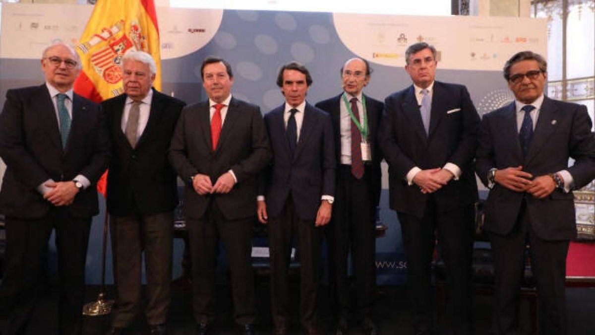 Mesa del I Congreso Nacional de Sociedad Civil