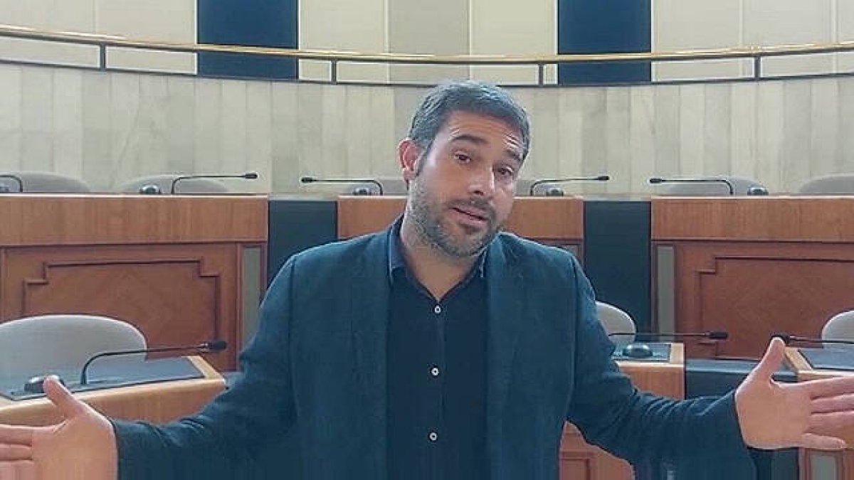 Gerard Fullana, portavoz de Compromís en la Diputación de Alicante