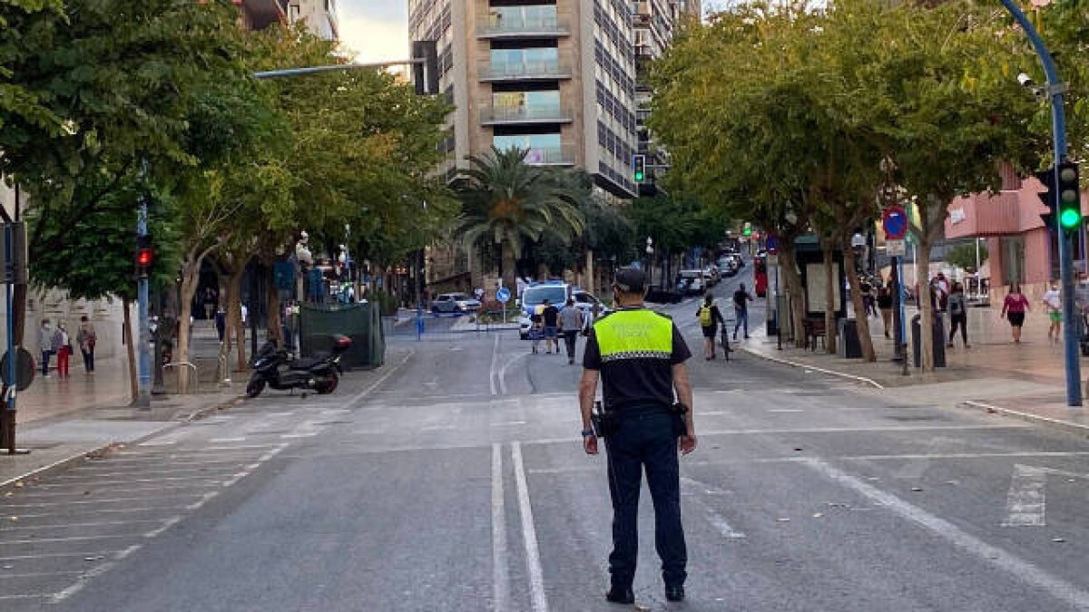 La Rambla Méndez Núñez se cortará al tráfico los fines de semana
