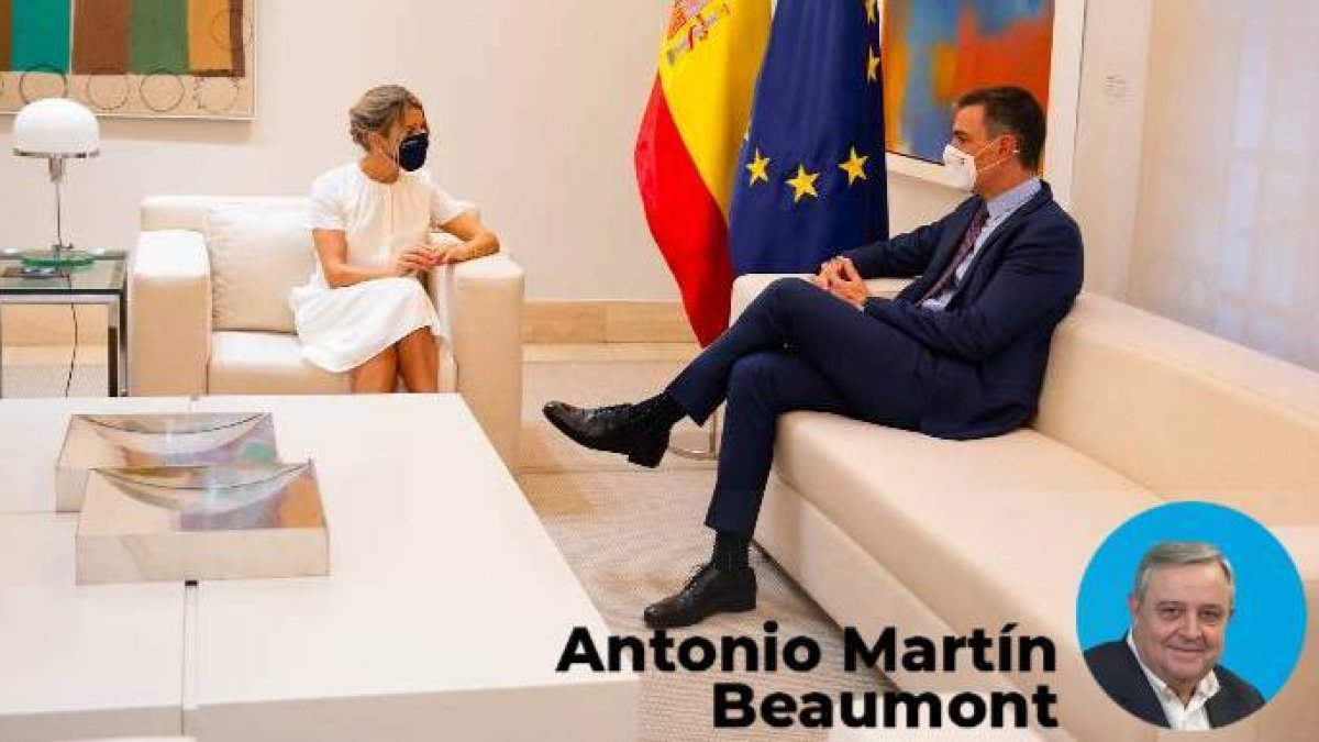 Pedro Sánchez y Yolanda Díaz en la