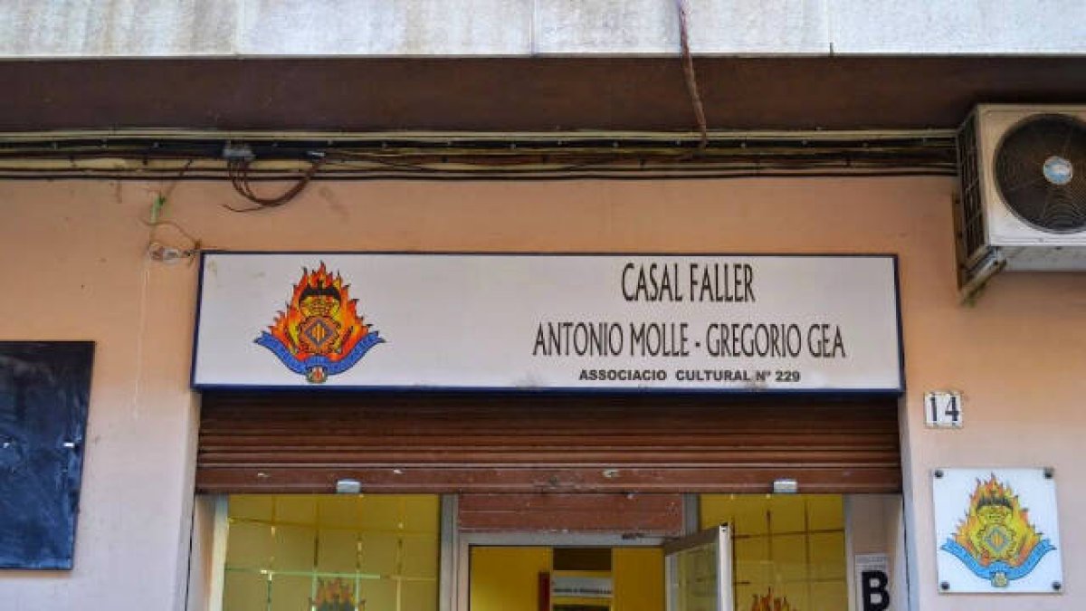 Casal fallero en una imagen de archivo