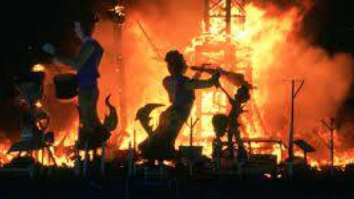 El 24 de junio se procede a la cremà de las Hogueras de San Juan de Alicante