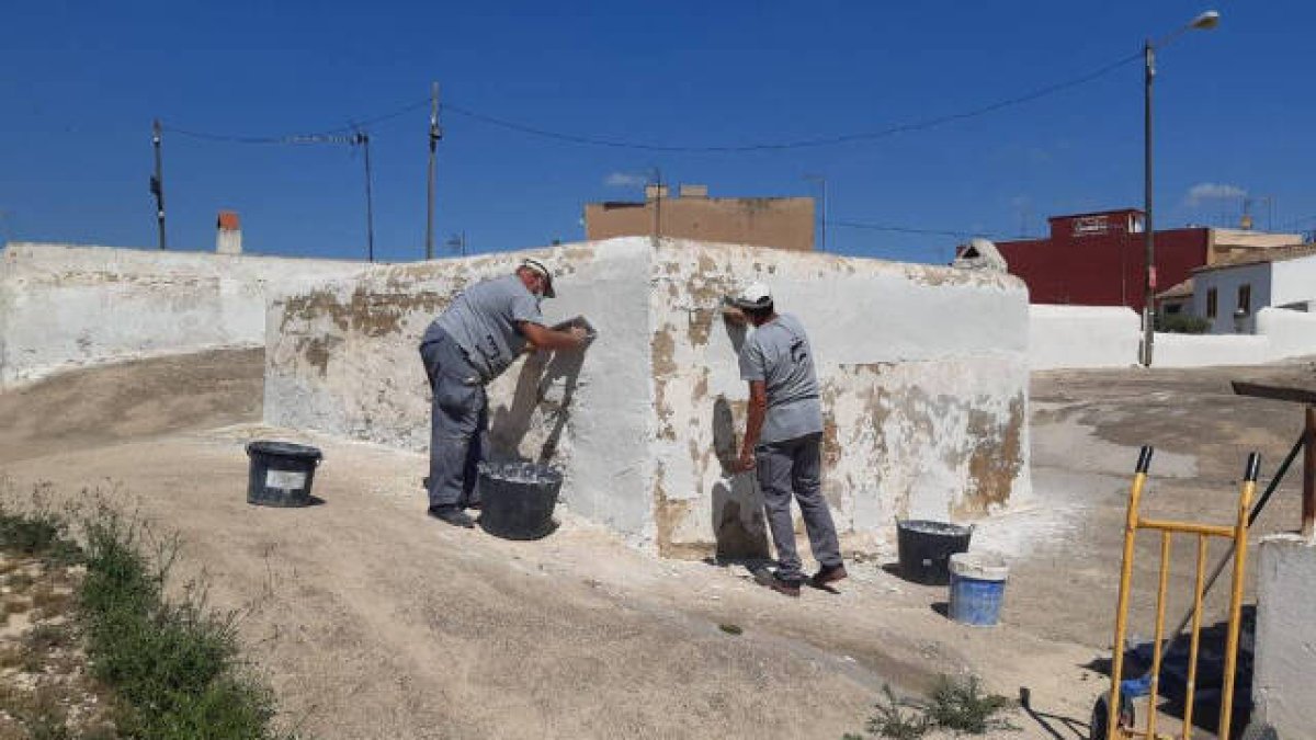 Comienzan las “reformas” en las cuevas-vivienda de Paterna