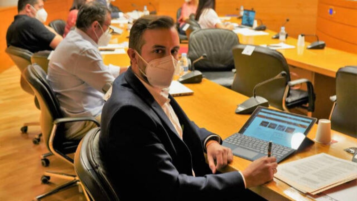 El diputado de Vox, Miguel Pascual