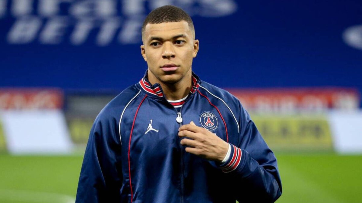 El PSG quiere renovar a Mbappé
