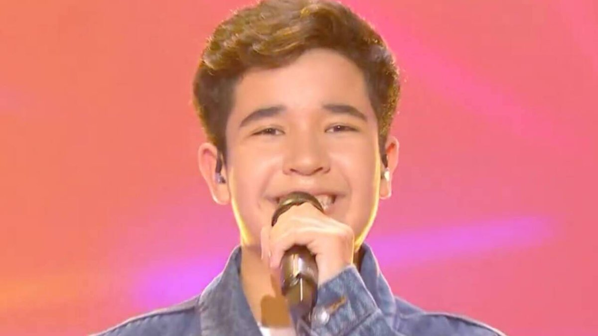 Levi Díaz durante su actuación en la final de