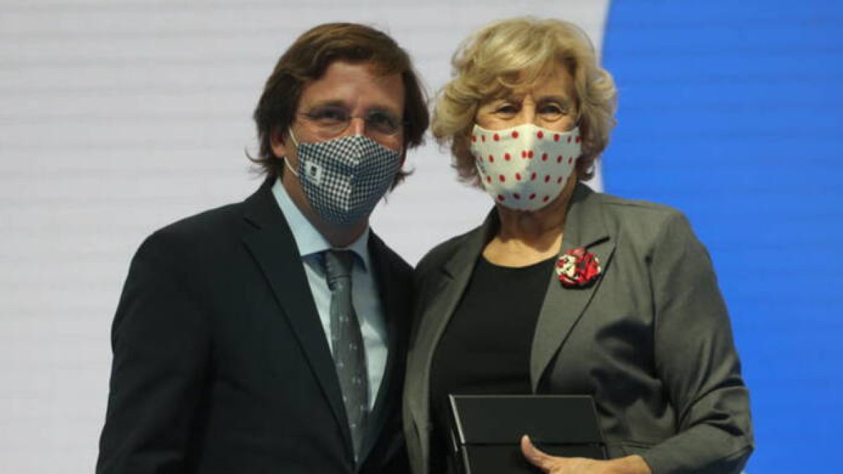 Martínez Almeida y Manuela Carmena
