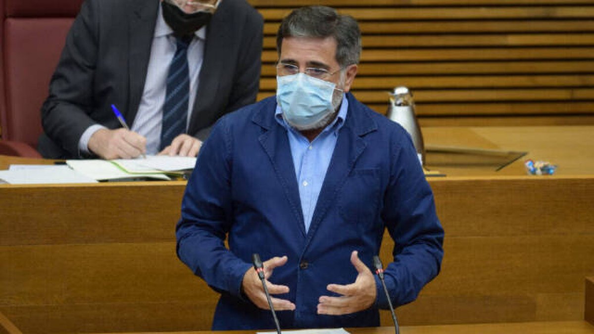 El portavoz de vivienda y diputado del PPCV, Alfredo Castelló