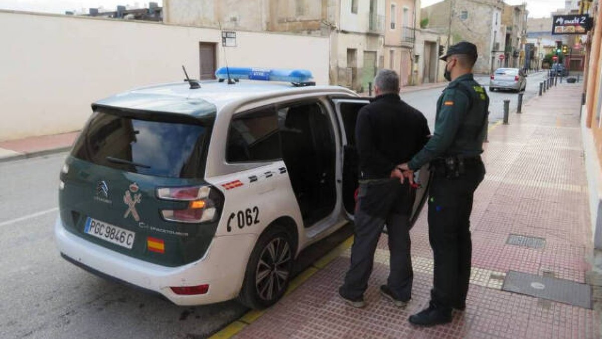 La Guardia Civil ha detenido al coordinador de la Residencia de El Campello