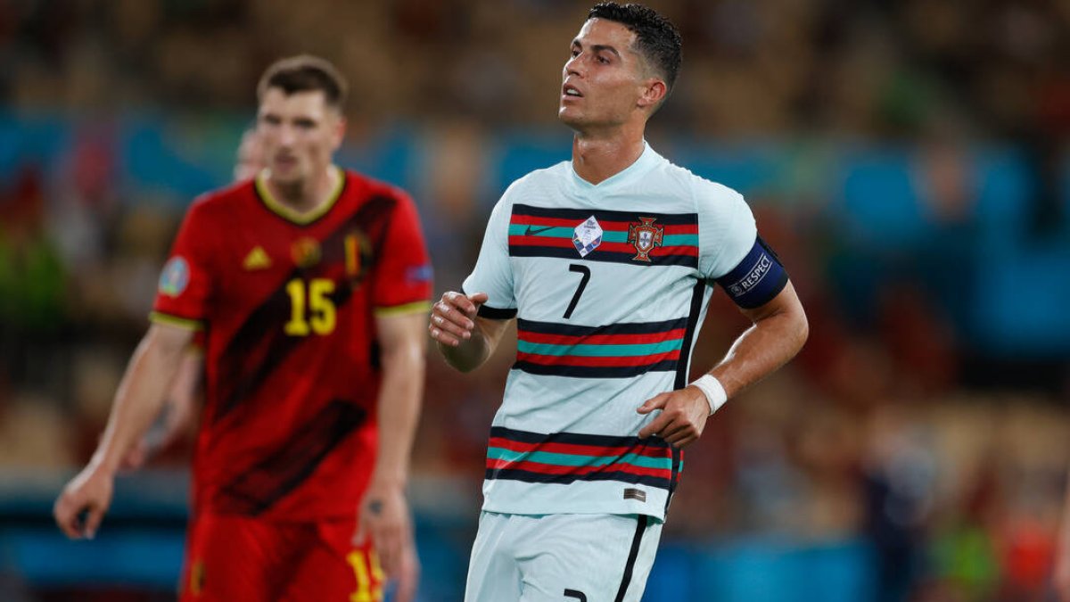 Cristiano Ronaldo, en una jugada del Portugal-Bélgica disputado en Sevilla.