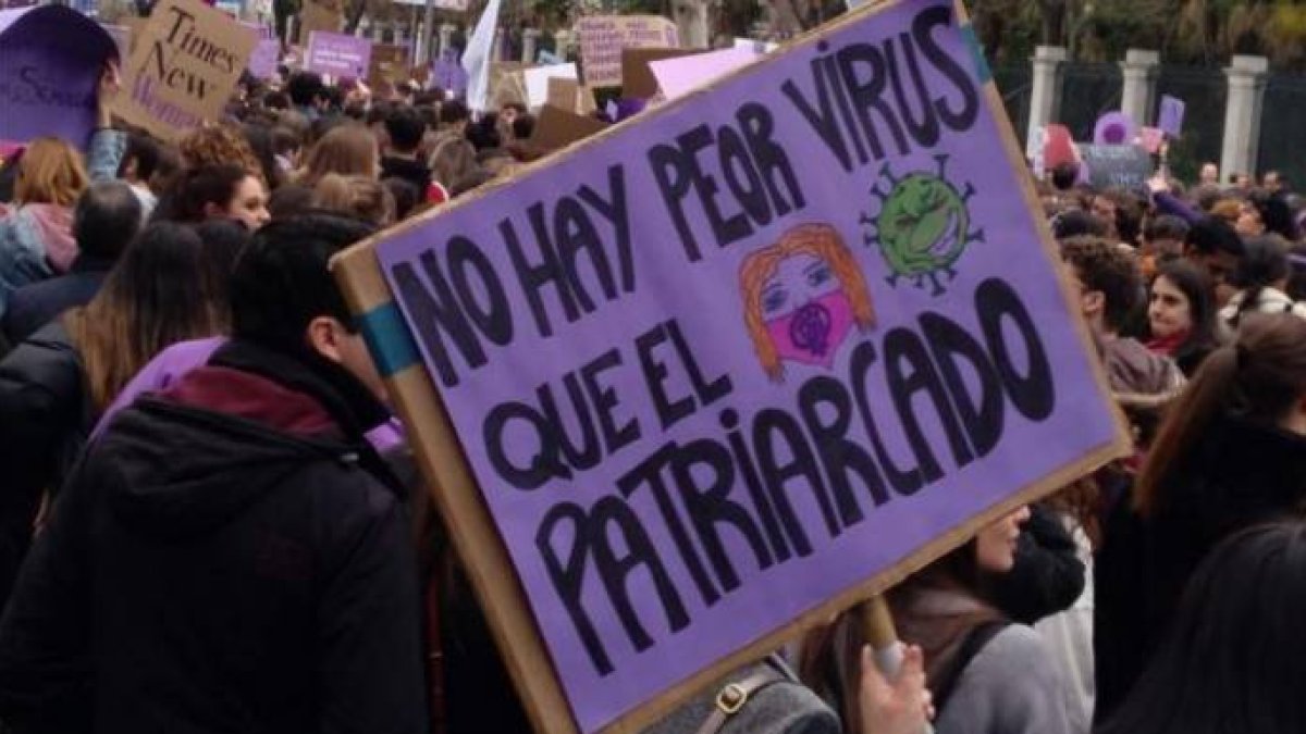 Bildu vuelve a jugar con fuego con una manifestación como la del 8-M.