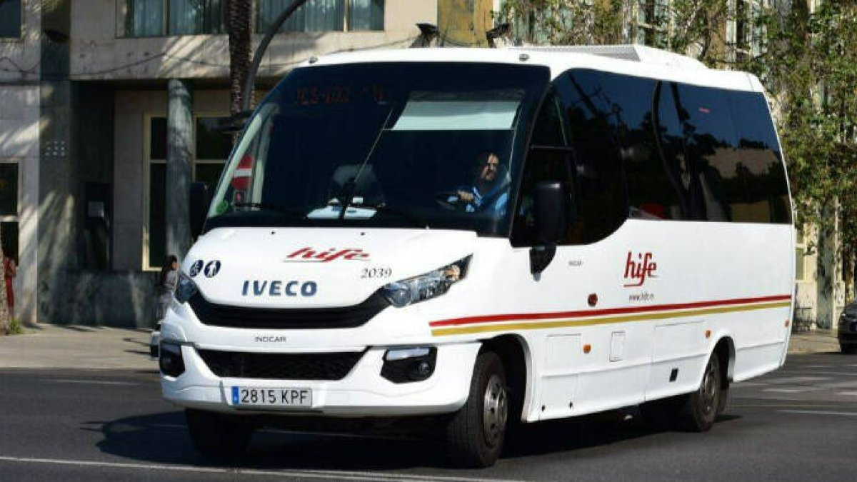 Minibús