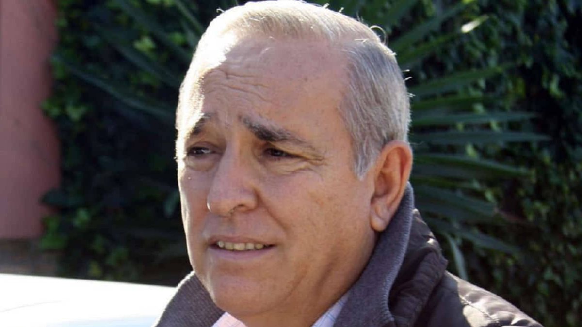 José Antonio Rodríguez prefiere esperar a ver la segunda parte de la serie de Rocío Carrasco.