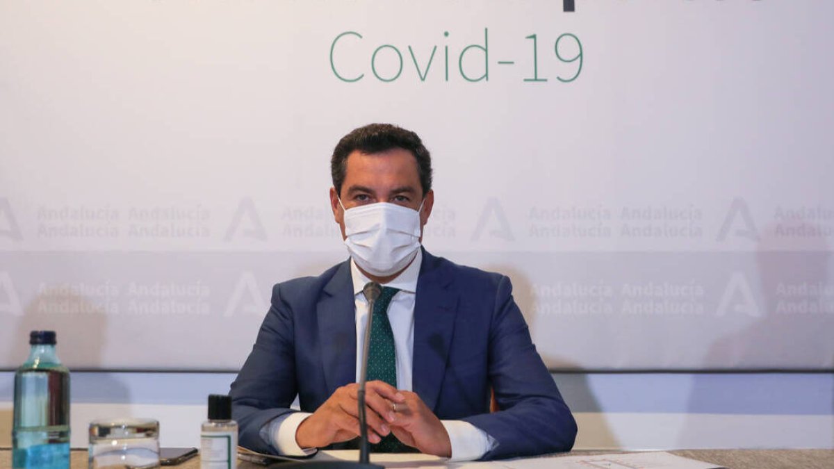 El presidente de la Junta de Andalucía, Juanma Moreno, ha presidido hoy la reunión del Comité de Expertos.