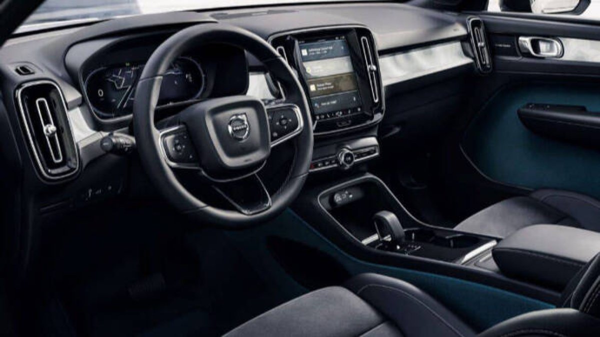 Volvo cuero